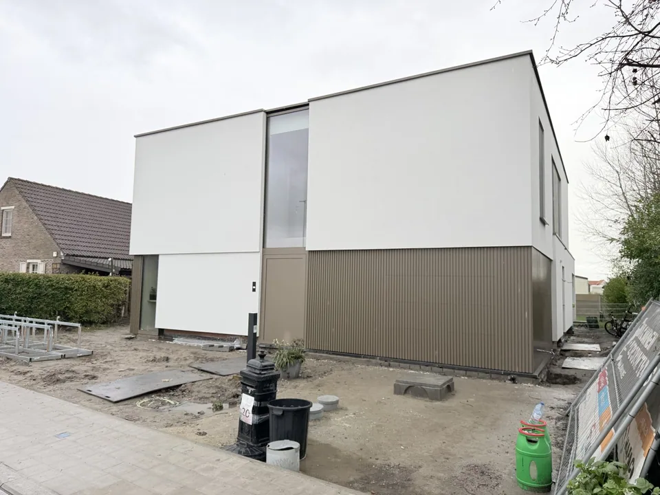 Voorgevel Nieuwbouwwoning in Bredene door J.A.N Plus Architecten