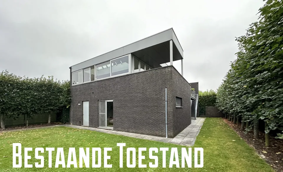 Moderne verbouwing woning in Zedelgem-Lopem met zwembad door J.A.N Plus Architecten